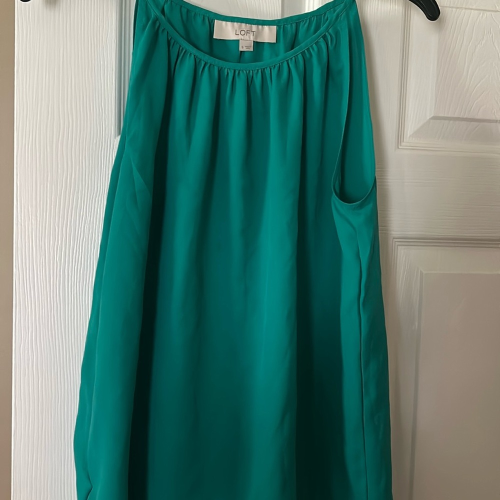 Beautiful teal green tank from Loft